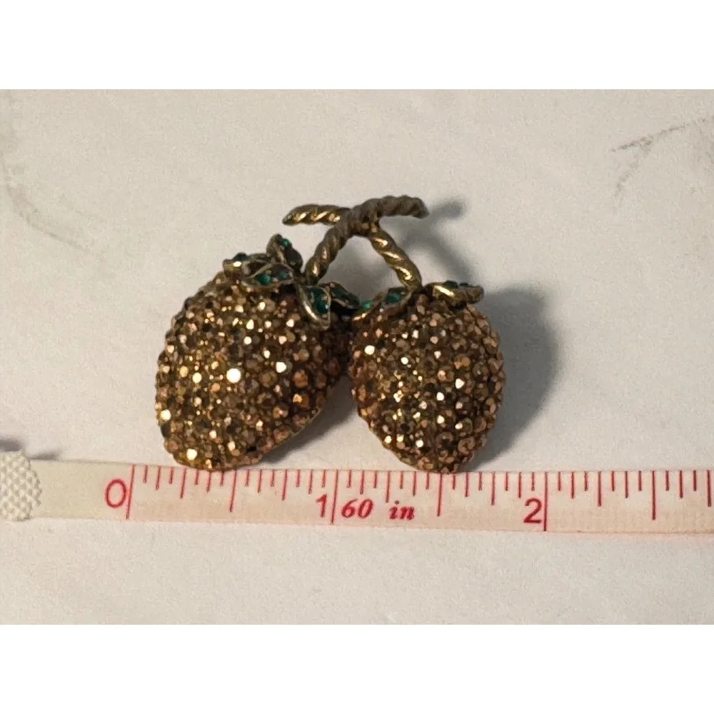 Weiss Vintage Gold Topaz‎ Rhinestone Double Strawberry Brooch Pin Green Leaves